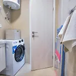 Luca アパート